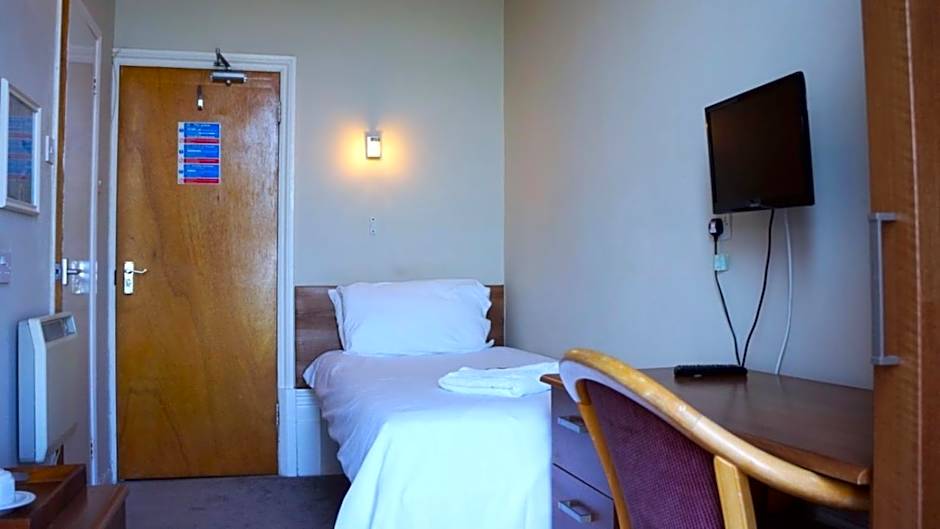 Oban Hotel