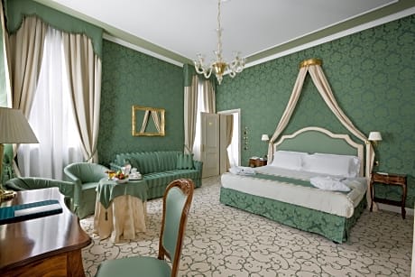 Suite Double With Sofa-Bed With View