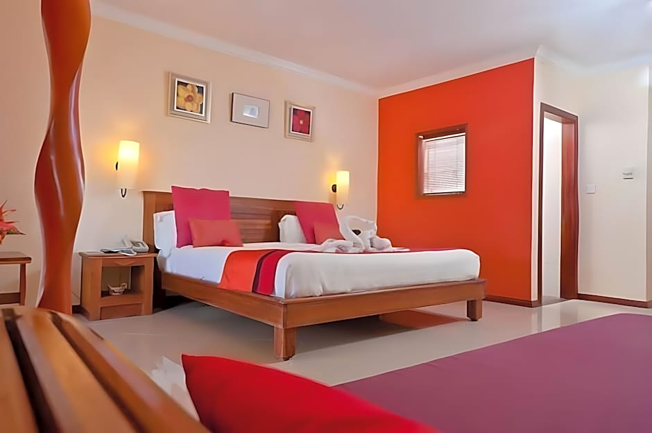 Jalsa Beach Hotel & Spa