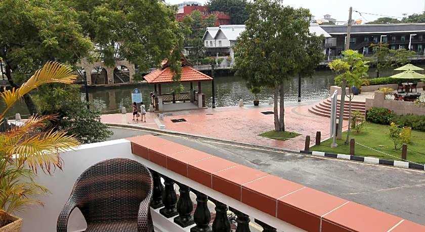 Gingerflower Boutique Hotel