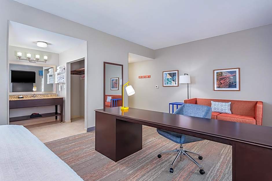 Hampton Inn By Hilton & Suites Parkersburg Downtown