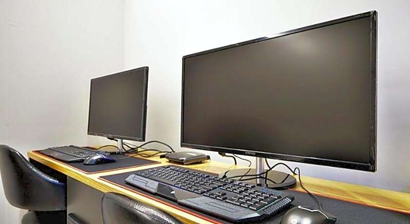 Busan Seomyeon Business Hotel J7                                                                