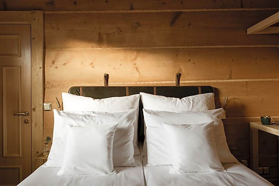 Villa Milimani - stuletnia, folk & butique, adults only