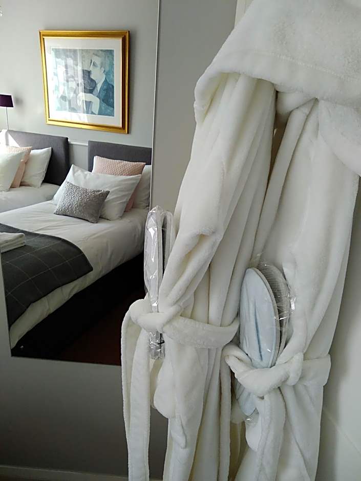Sleep, Eat, Repeat Bed and Breakfast