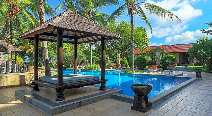 The Jayakarta Suite Komodo Flores