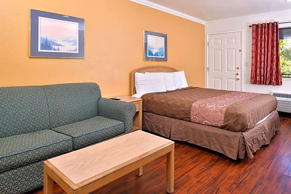 Americas Best Value Inn & Suites Clearlake Wine Country