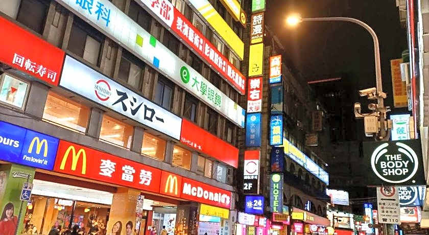 T.O.Hotel-Main Station