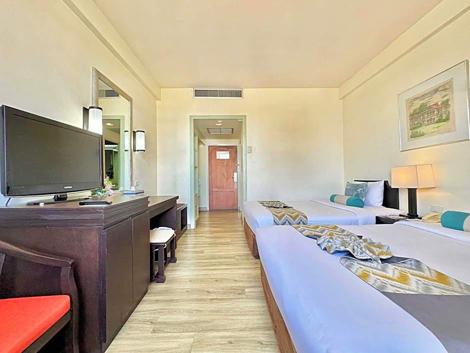 Phuket Merlin Hotel