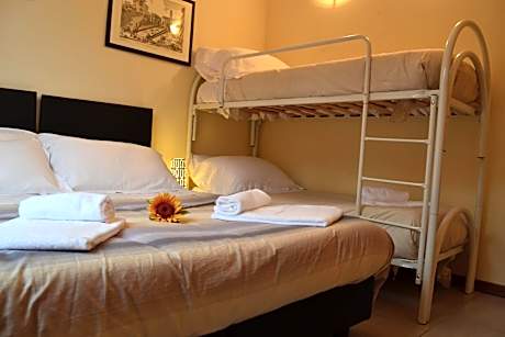 Budget Quadruple Room with Bunk Beds