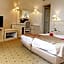 Hotel Orient Palace