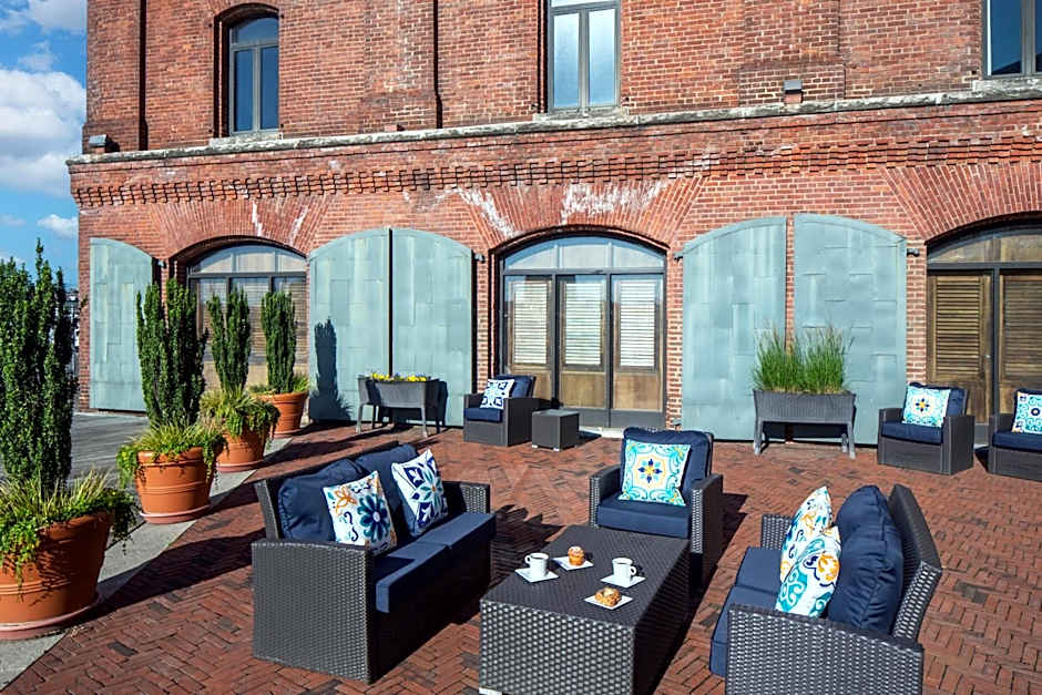 The Inn at Henderson's Wharf, an Ascend Collection Hotel