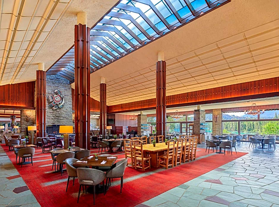 Fairmont Jasper Park Lodge