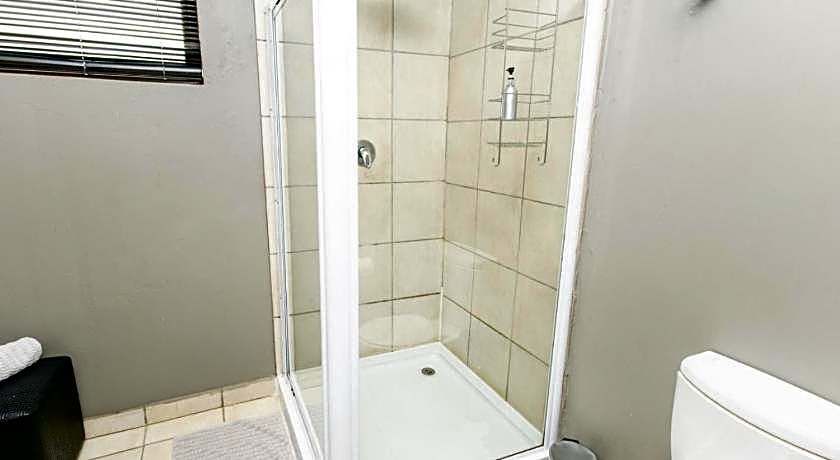 Altissimo Symphony Guesthouse