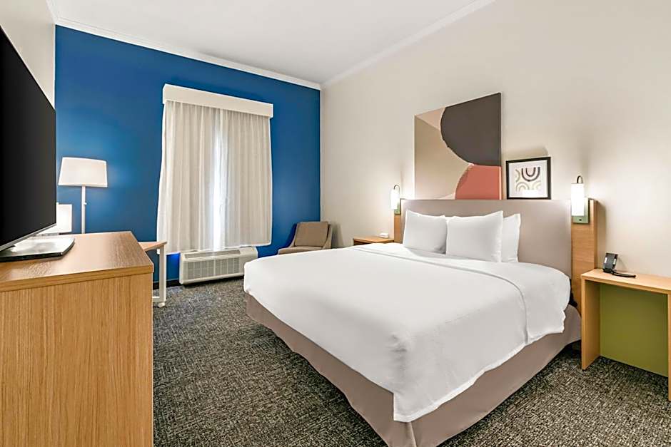 Spark by Hilton Commerce, GA