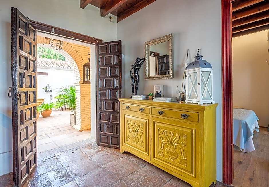 La Tartana Hotel Boutique