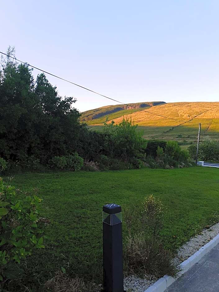 An Charraig Ban on the wild Atlantic way F94WT02