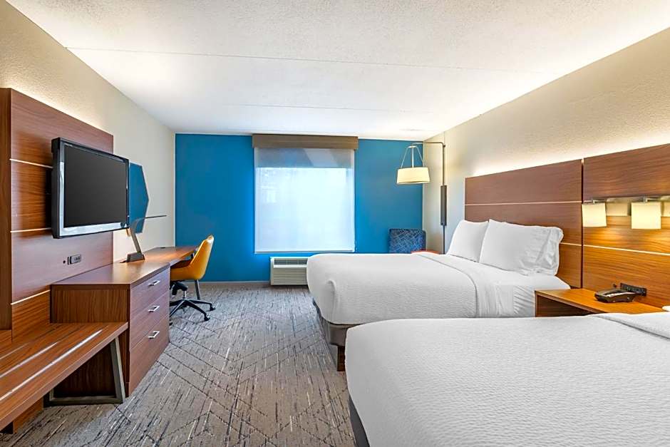 Holiday Inn Express and Suites - Petersburg - Fort Lee by IHG