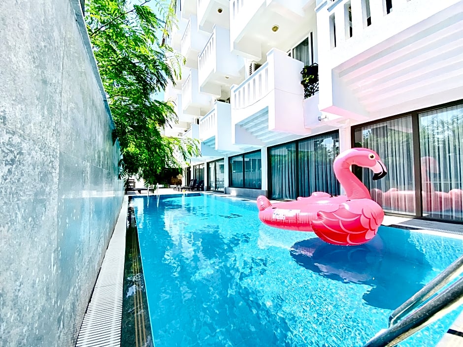 Royal City Hotel