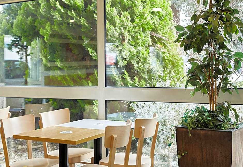 B&B Hôtel ORLY Chevilly-Larue