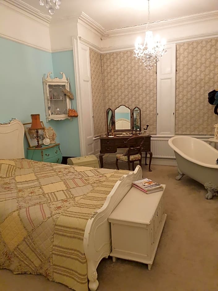 Judy's B&B private home