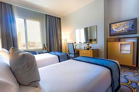 Twin Room - people with special needs with city view