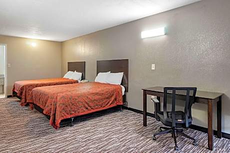 Double Room with Two Double Beds - Smoking
