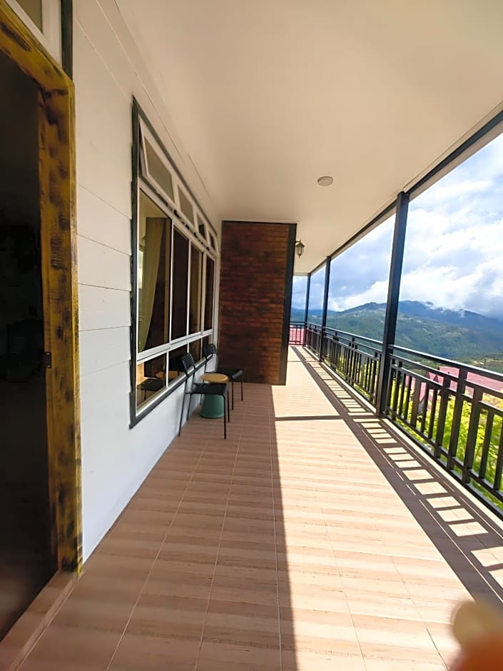 KUNDASANG MOUNT GARDEN