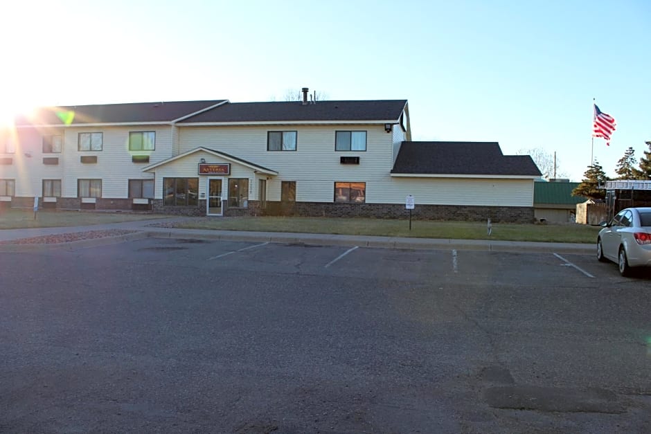 Coratel Inn and Suites Maple Grove