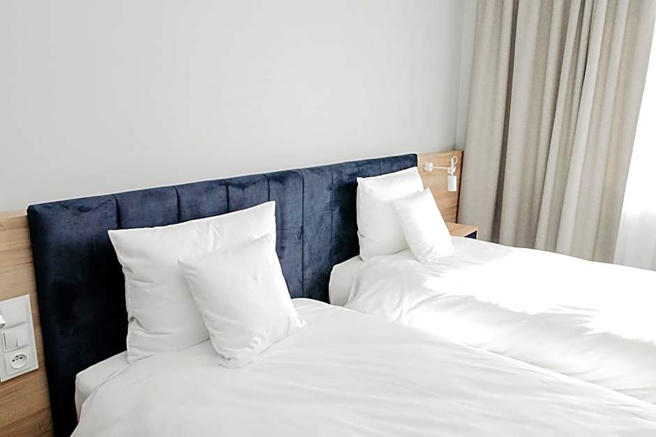 Molto Bene Hotel & Restaurant