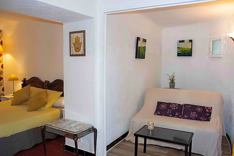 VILLA BLEUE - LES PINS