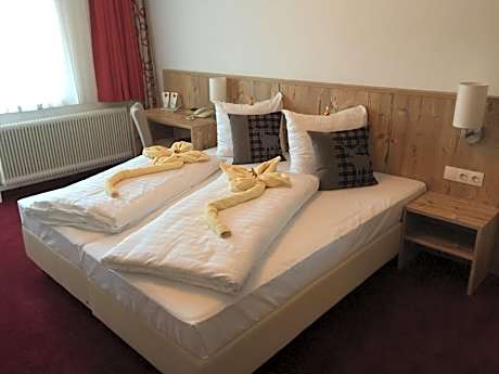 Standard Double Room - Ground Floor