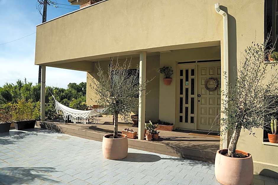 Azurara Guesthouse