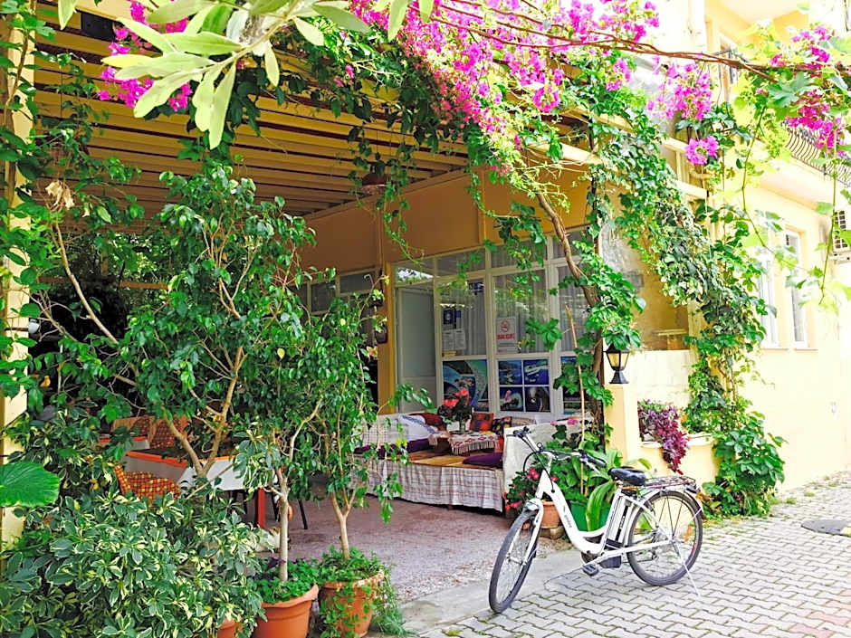 Hotel Uygar