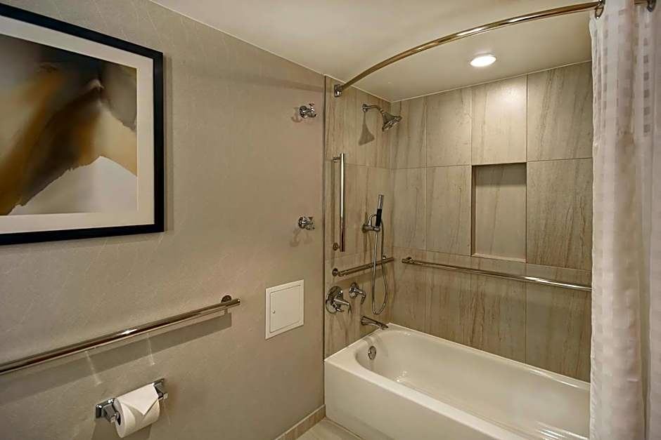 Embassy Suites by Hilton Raleigh Durham Research Triangle
