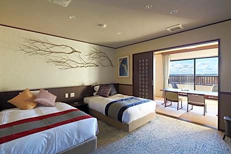 Twin Room with Sea View