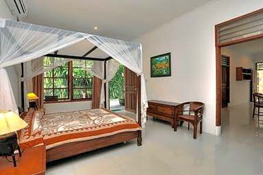 Raja Gardens Hotel