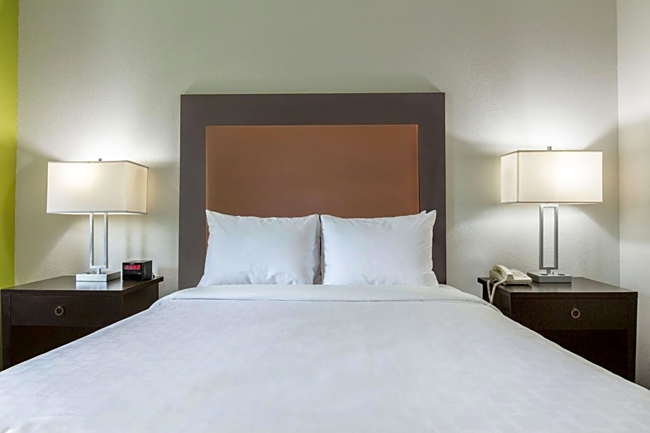 SureStay Hotel by Best Western Shallotte