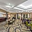 La Quinta Inn & Suites by Wyndham Birmingham Homewood