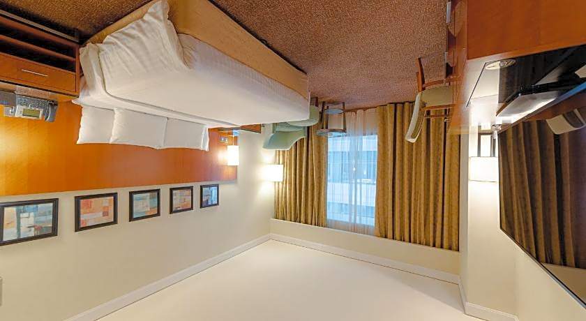 Courtyard by Marriott Kuwait City
