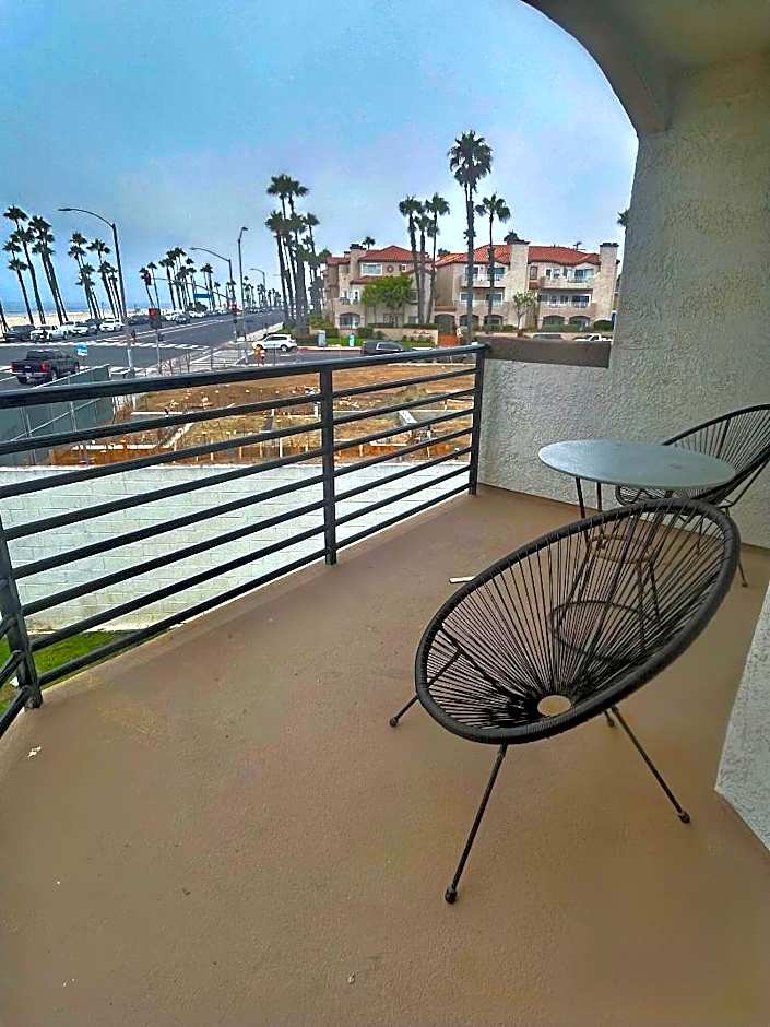 HUNTINGTON BEACH INN