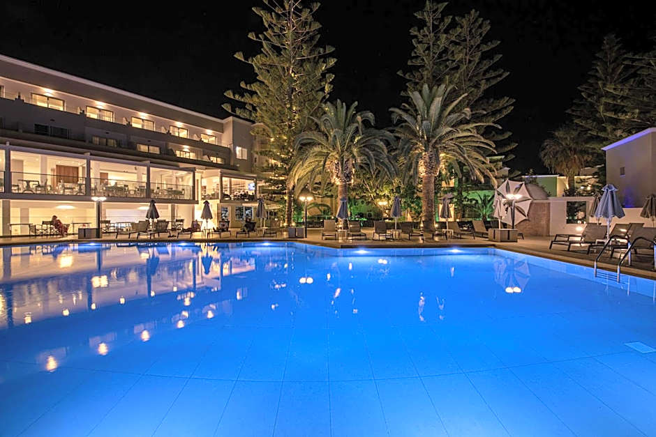 Vantaris Luxury Beach Resort