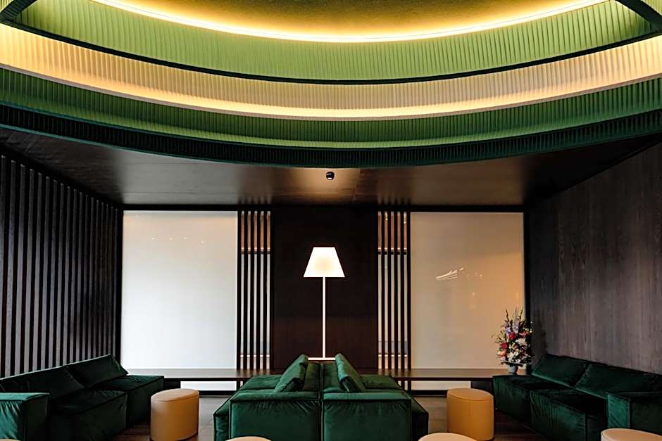 Hotel Plaza - Site Du Futuroscope