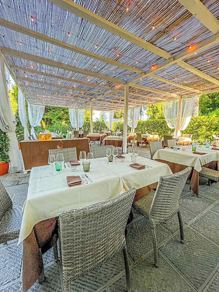 Hotel Hambros - Il Parco In Villa Banchieri