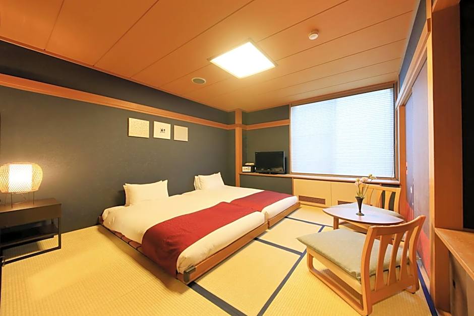 Bettei Koyoi - Adult Only