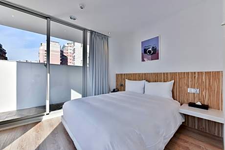 Superior Double Room with Balcony