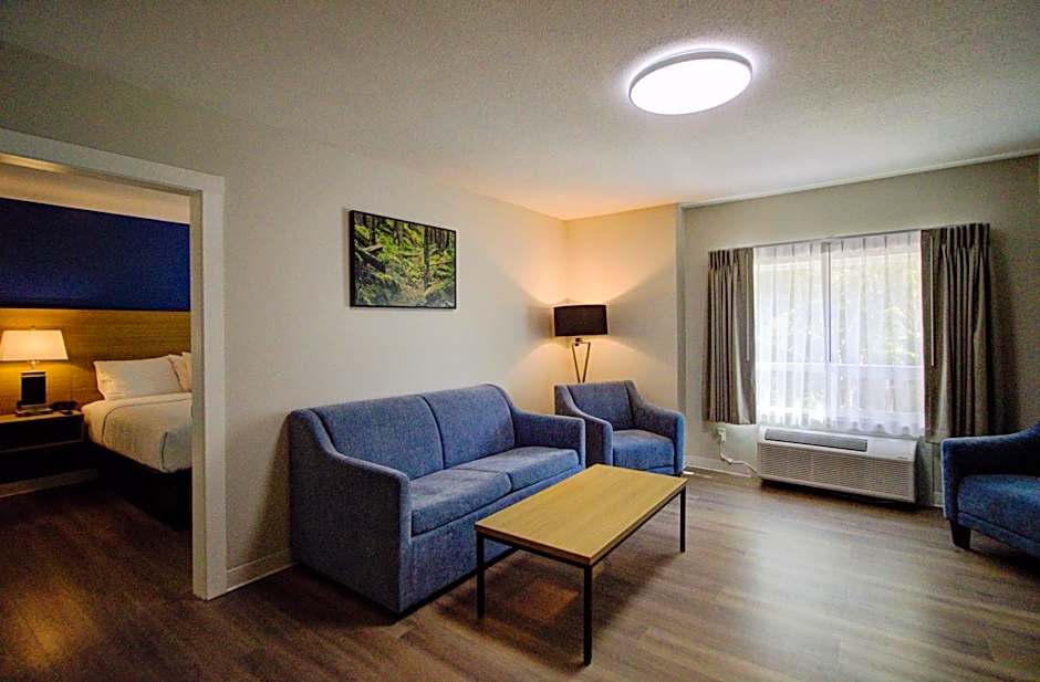 Baymont by Wyndham Gold River