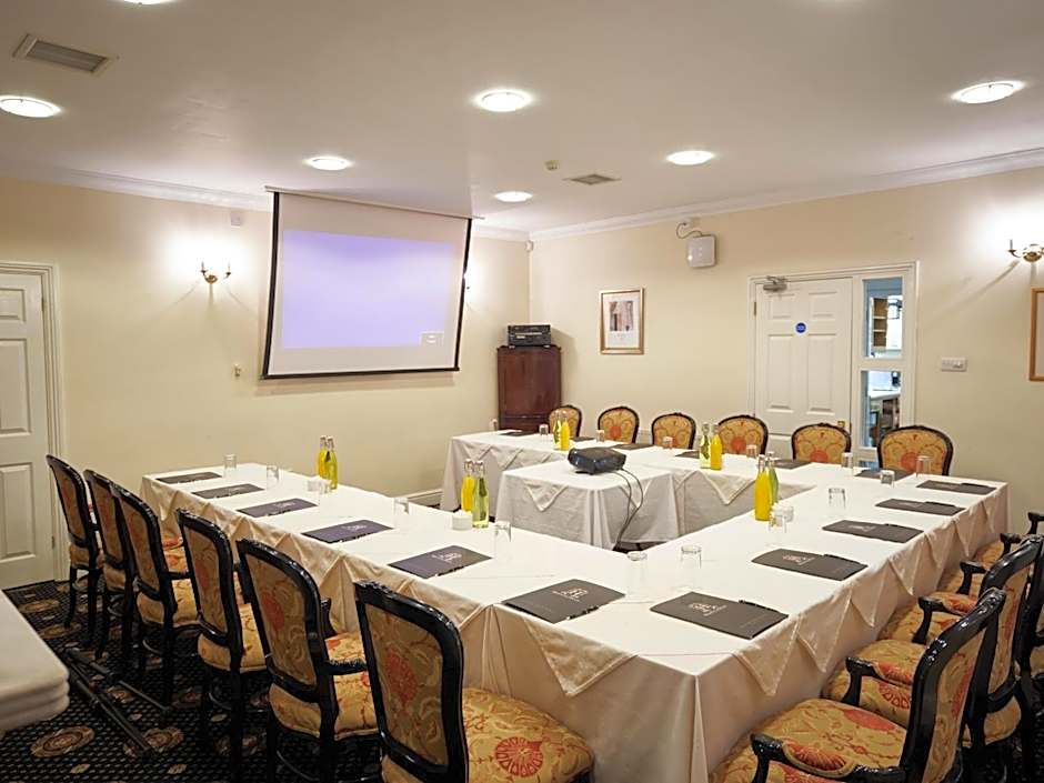 Hempstead House Hotel & Restaurant