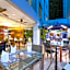 Radisson Suites Bangkok Sukhumvit