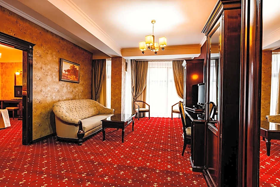 Foto 1 dari 50 — President Resort Hotel