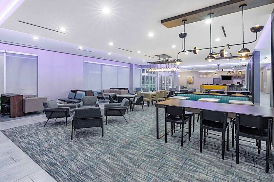 La Quinta Inn & Suites by Wyndham Texas City I 45